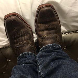 Meet your Posher, Eduardo